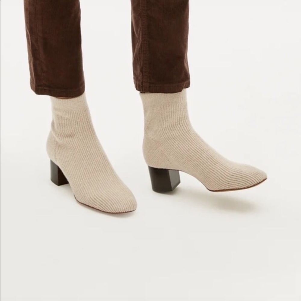 Everlane ReKnit Glove Boot in Oatmeal NWOT